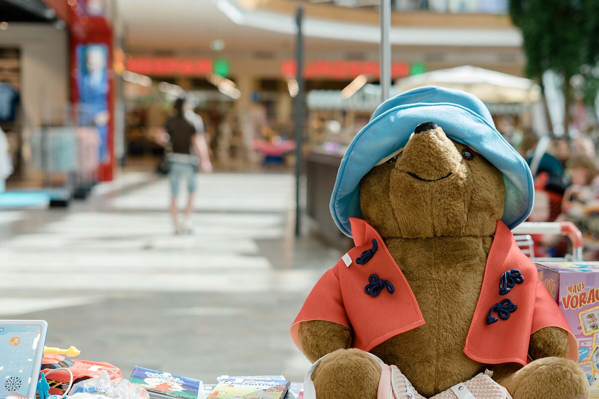 Spielzeugflohmarkt in der WEBERZEILE © Ivan Antunovic