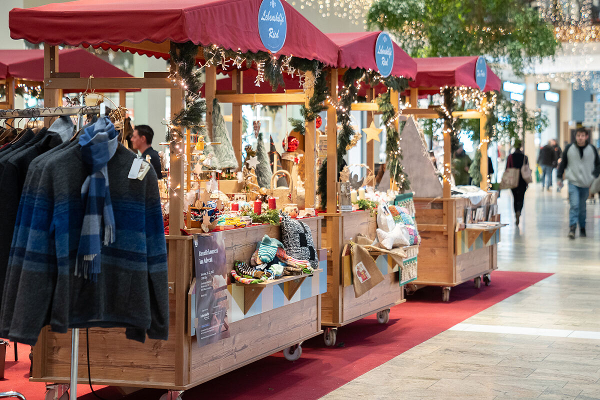 Weihnachtsmarkt WEBERZEILE