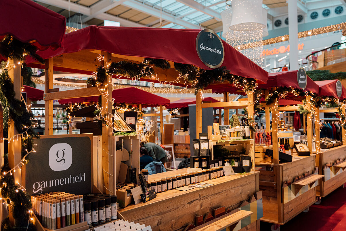 Weihnachtsmarkt in der WEBERZEILE